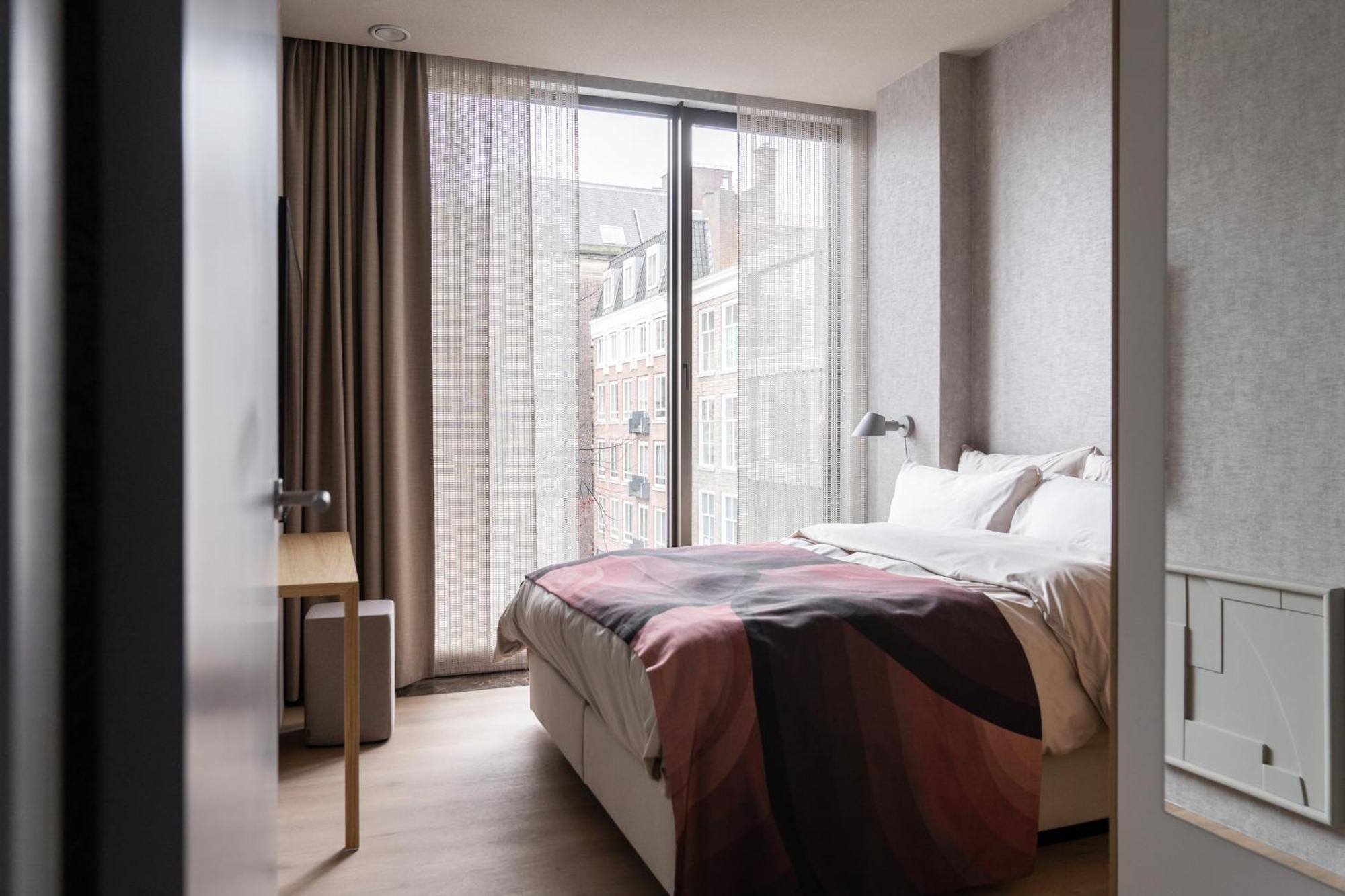 348 Suites Short Stay Den Haag Bagian luar foto